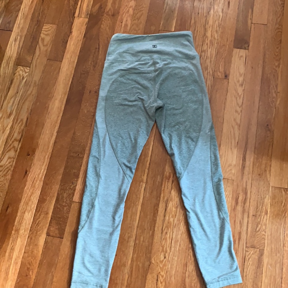 Buttery soft zohba leggings light green/grey - Picture 3 of 6